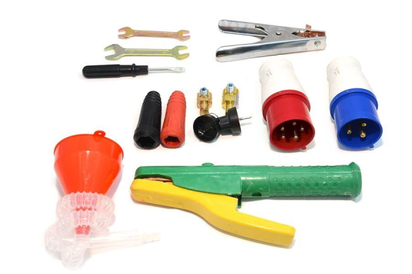 Дизельный сварочный генератор ТСС DGW 6.0/200ED-R3 026496 Дизельный сварочный генератор ТСС DGW 6.0/200ED-R3 026496 фото