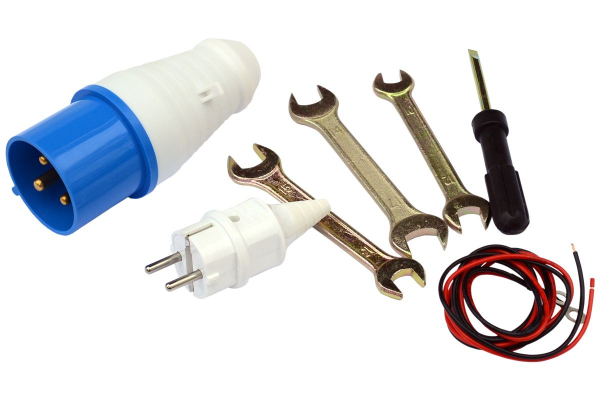 Дизельный генератор ТСС SDG 5000EHA в кожухе  Дизельный генератор ТСС SDG 5000EHA в кожухе  фото