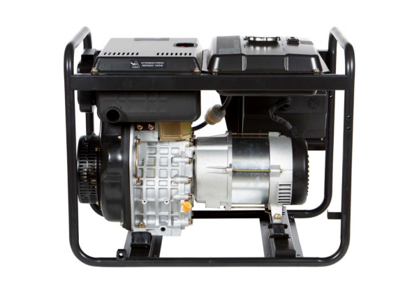 Дизельный генератор Hyundai DHY 5000L  Дизельный генератор Hyundai DHY 5000L  фото