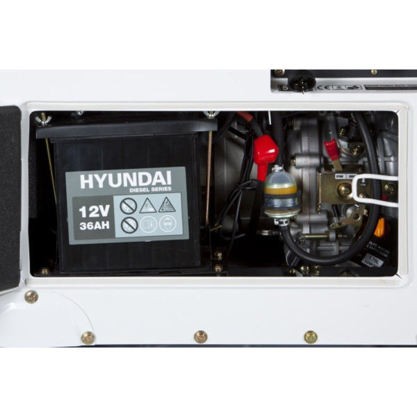 Дизельный генератор Hyundai DHY 8500 SE-T  Дизельный генератор Hyundai DHY 8500 SE-T  фото