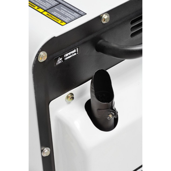 Дизельный генератор Hyundai DHY 6000SE-3  для дачи фото