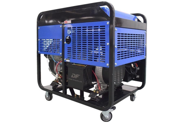 Дизельный сварочный генератор ТСС DGW 10.0/300ED-R3 026498 Дизельный сварочный генератор ТСС DGW 10.0/300ED-R3 026498 фото
