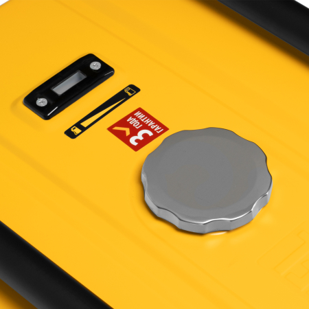 Бензиновый генератор DENZEL PS 90 ED-3 фото