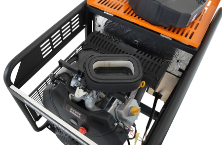 Бензиновый генератор Lifan 20000E3A фото