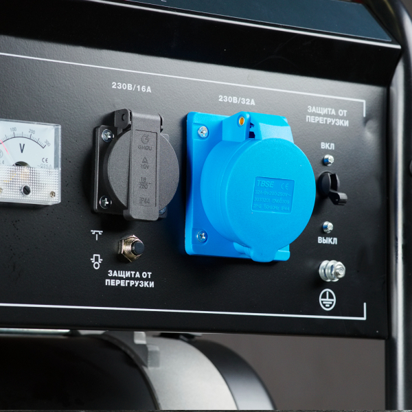 Бензиновый генератор Fubag PRG 6000 ES + Комплект колес и ручек для генераторов в ПОДАРОК для газового котла фото